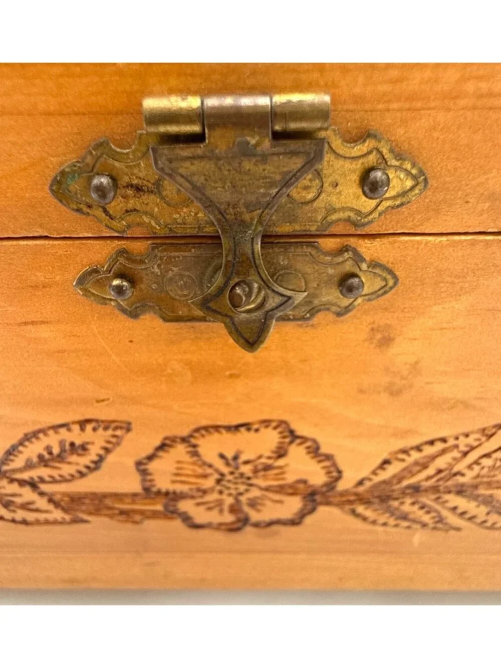 unmarked crafted from